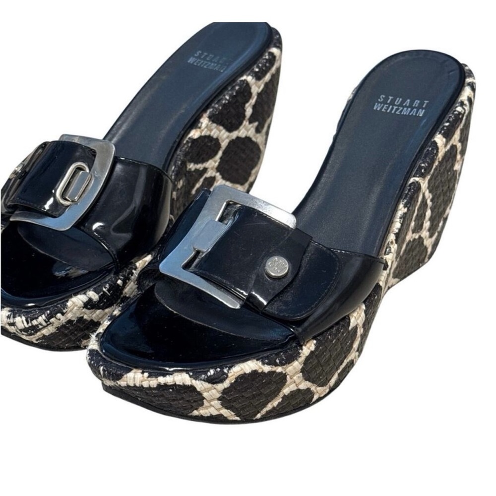 Stewart Weitzman sandal. EUC